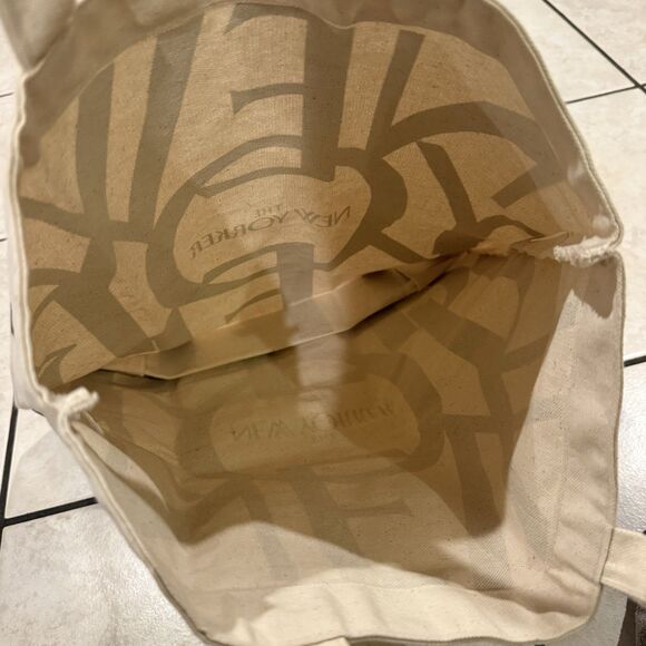The New Yorker Classic Canvas Tote Bag 15" x 15" x 5"  Brand New - Picture 3 of 3